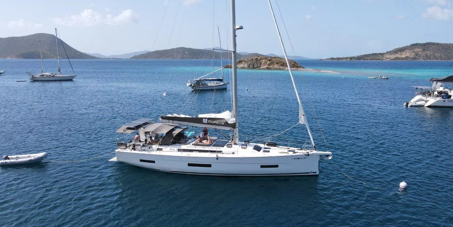 Dufour 530
