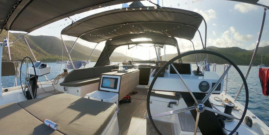 Dufour 530