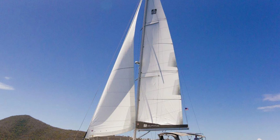 Dufour 530