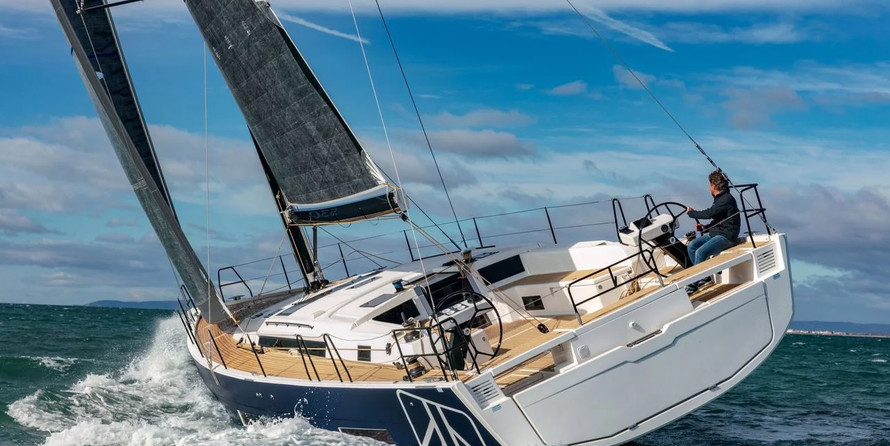 hot seat and giant (1 and 3 person)