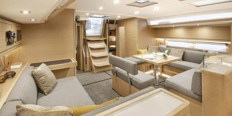 hot seat and giant (1 and 3 person)