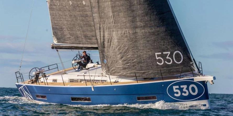 hot seat and giant (1 and 3 person)