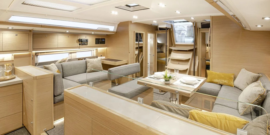 hot seat and giant (1 and 3 person)