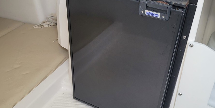 Everglades 355 Center Console