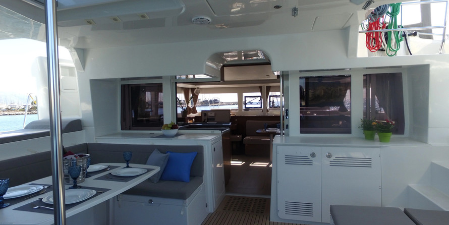 Lagoon 450