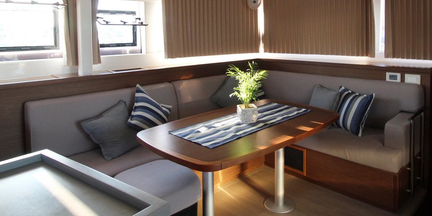 Lagoon 450