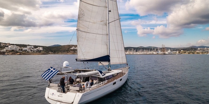 Beneteau Sense 57