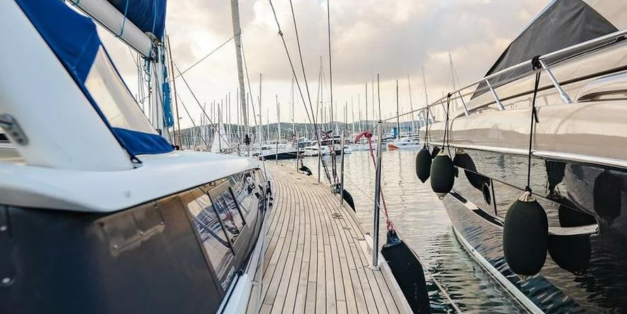 Beneteau Sense 57