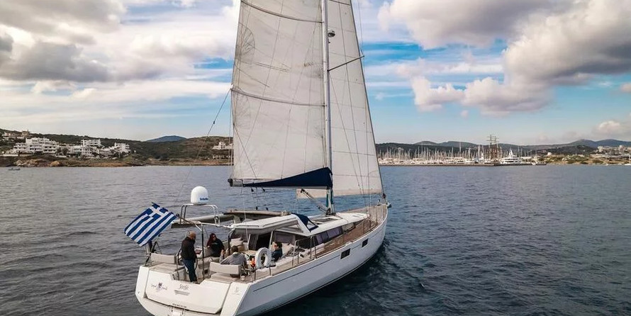 Beneteau Sense 57