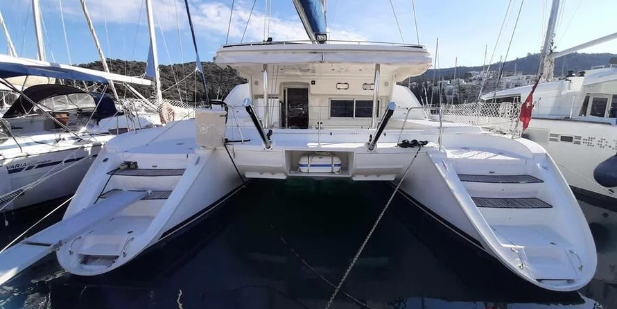 Lagoon 440