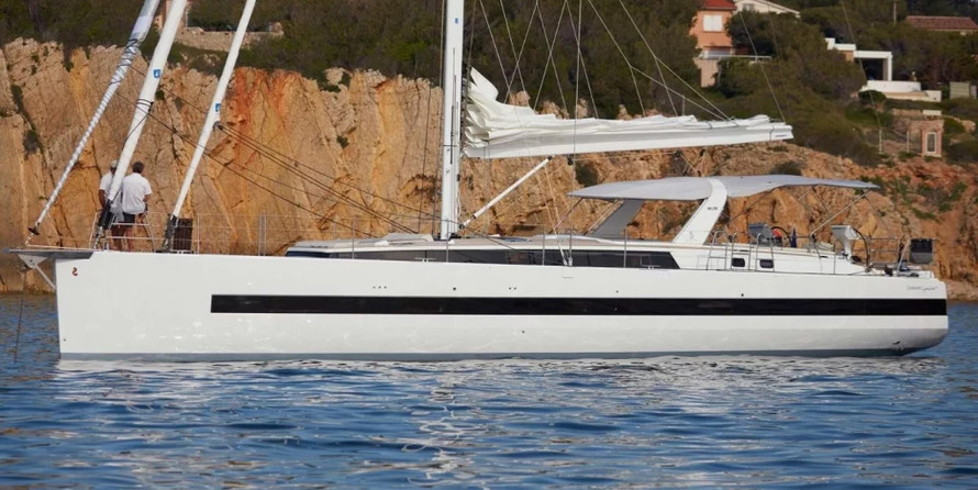 Beneteau Oceanis Yacht 62