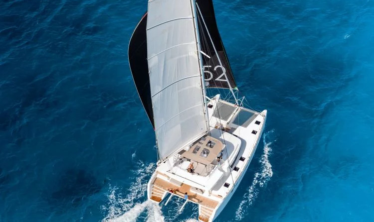 Lagoon 52F