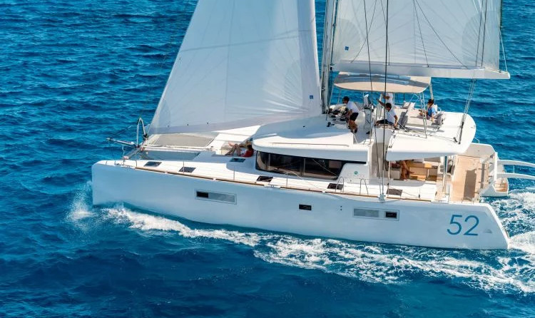 Lagoon 52F