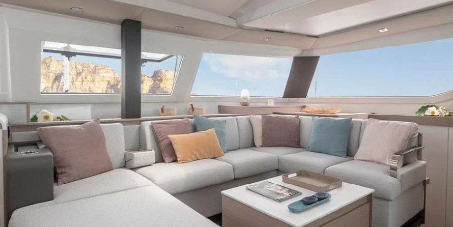 Fountaine Pajot Elba 45