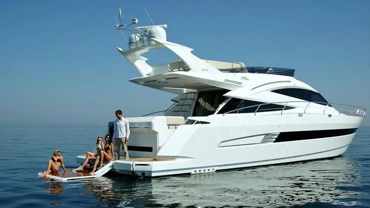 Galeon 640 FLY