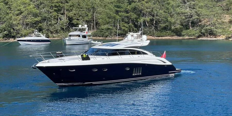 Princess V62