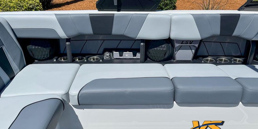 Malibu Wakesetter 23 LSV