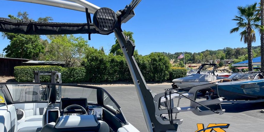 Malibu Wakesetter 23 LSV