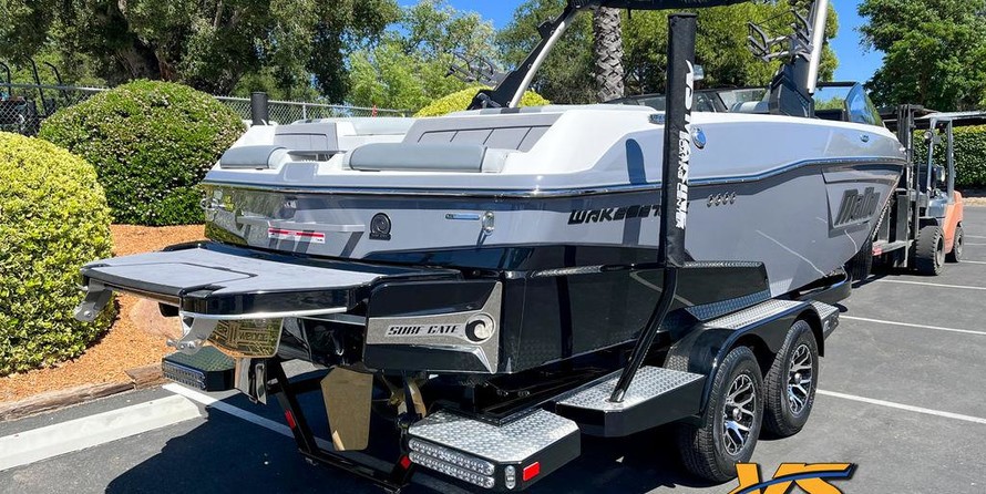 Malibu Wakesetter 23 LSV
