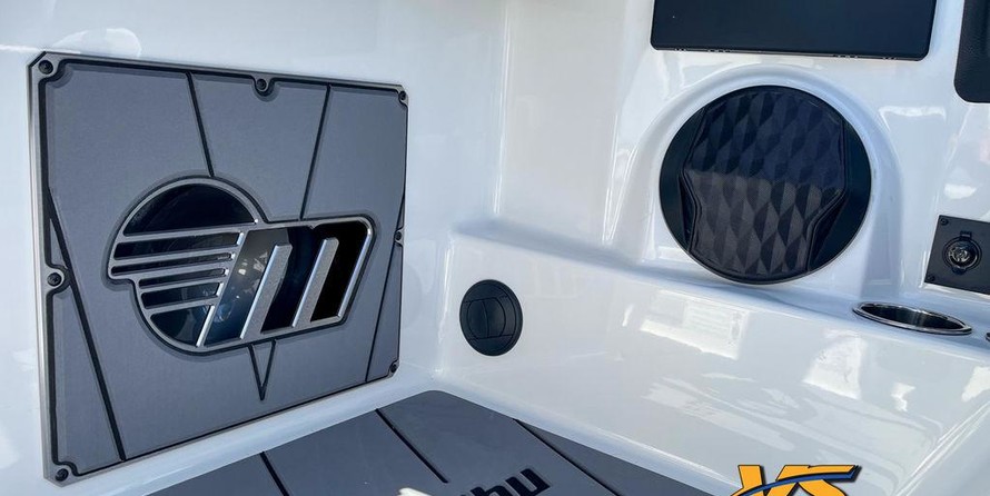 Malibu Wakesetter 23 LSV