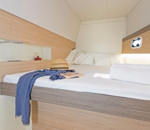 Bali catamarans 4.0 lounge