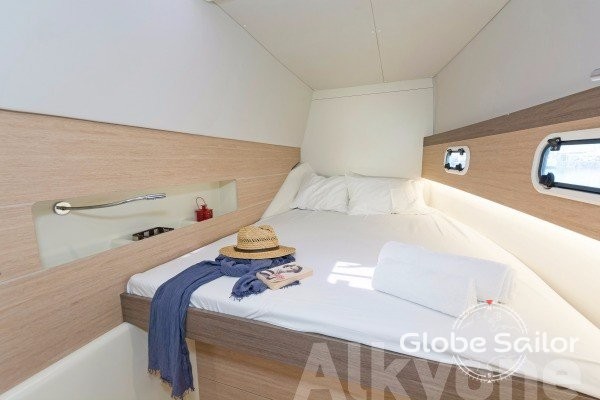 Bali catamarans 4.0 lounge