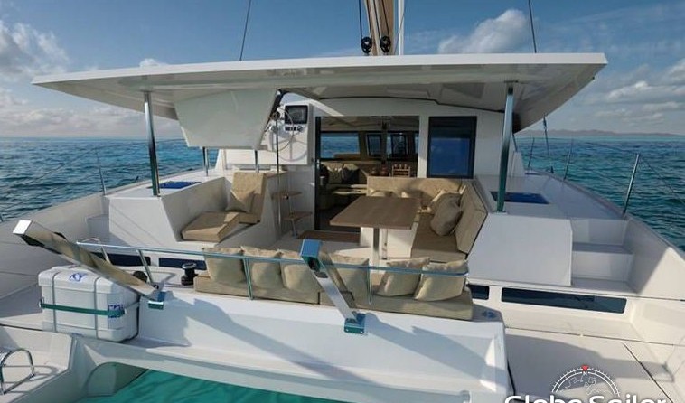 Fountaine Pajot Lucia 40