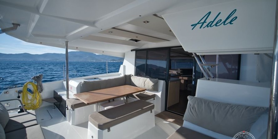 Fountaine Pajot Astréa 42