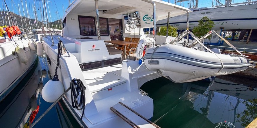 Fountaine Pajot Lucia 40
