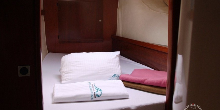 Fountaine pajot belize 43