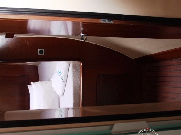 Fountaine pajot belize 43