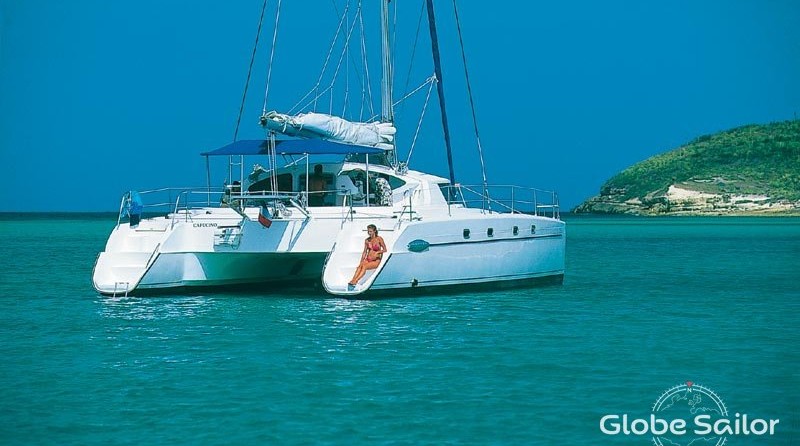 Fountaine pajot belize 43