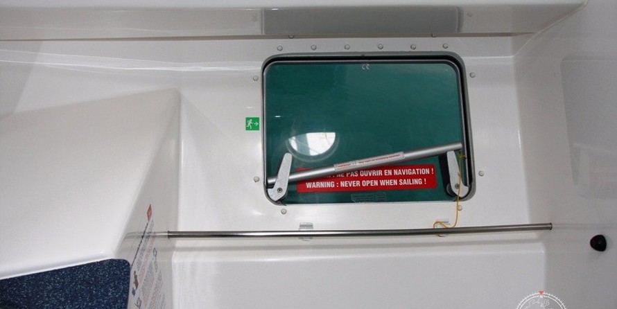 Fountaine pajot belize 43