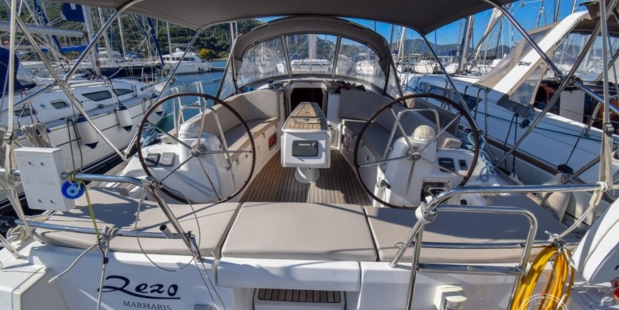 Beneteau Oceanis 40