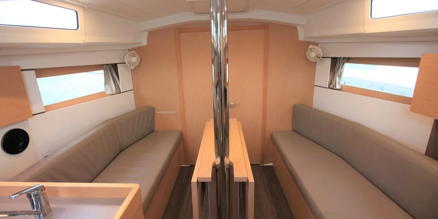 Beneteau Oceanis 35.1