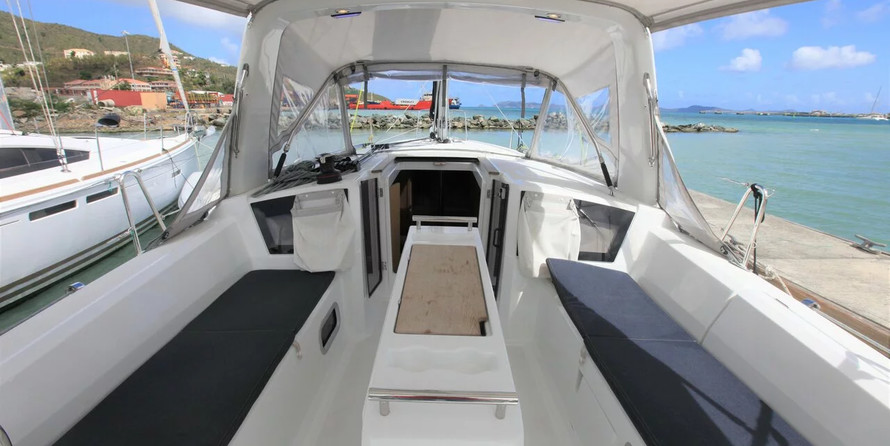 Beneteau Oceanis 35.1