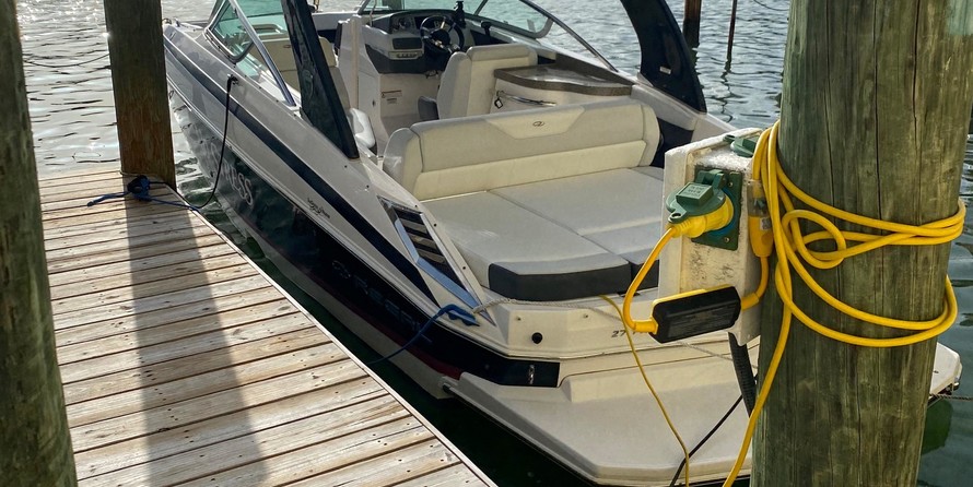 Regal 27 FasDeck