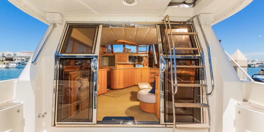 Mckinna 57 pilothouse
