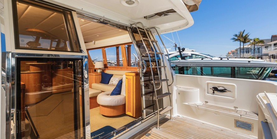 Mckinna 57 pilothouse