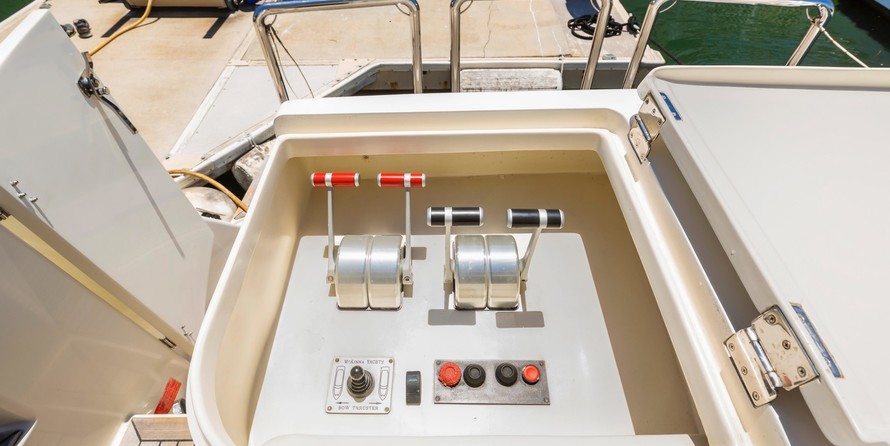 Mckinna 57 pilothouse