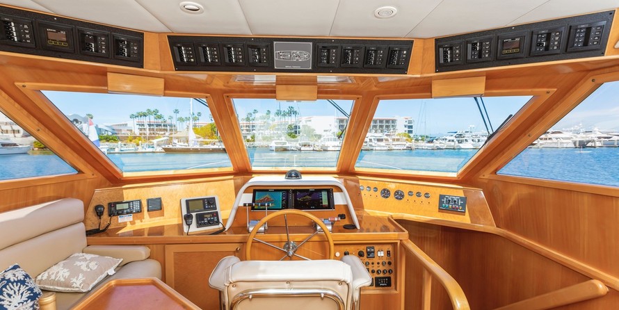Mckinna 57 pilothouse