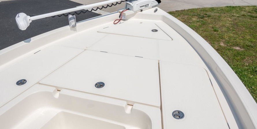 Skeeter sx200 bay boat