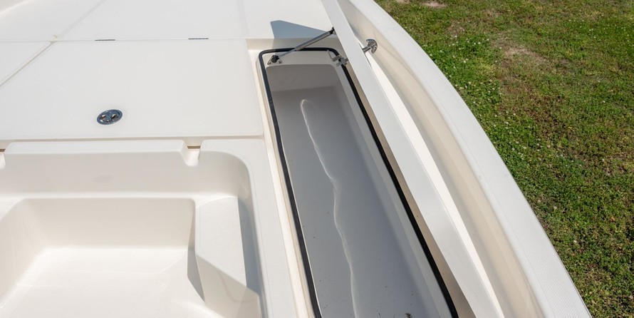 Skeeter sx200 bay boat