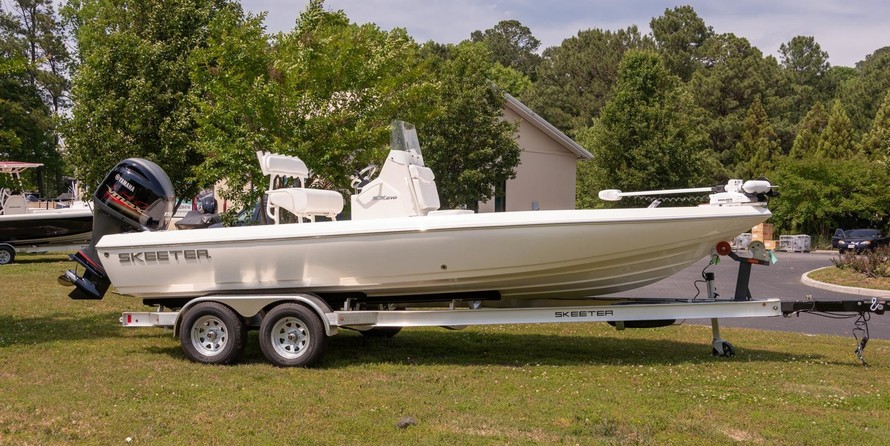 Skeeter sx200 bay boat