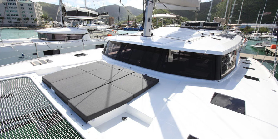 Fountaine Pajot Saona 47