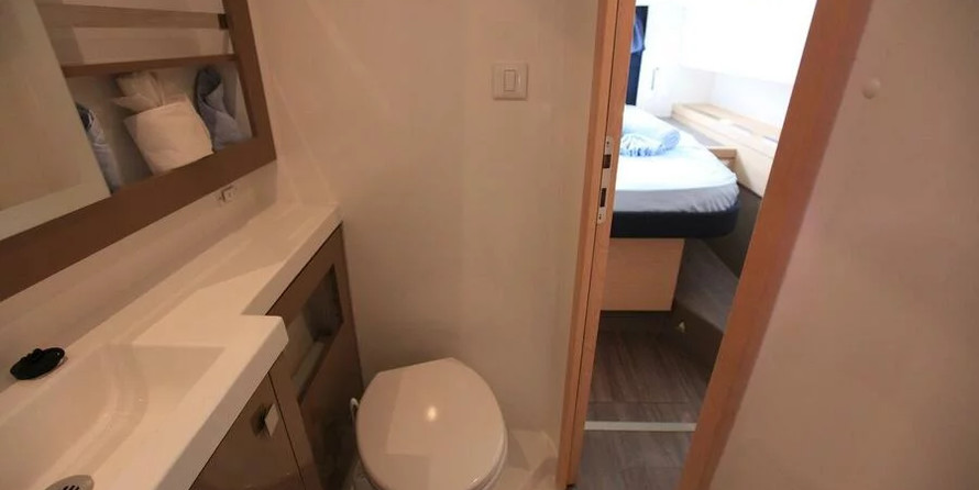 Fountaine Pajot Saona 47