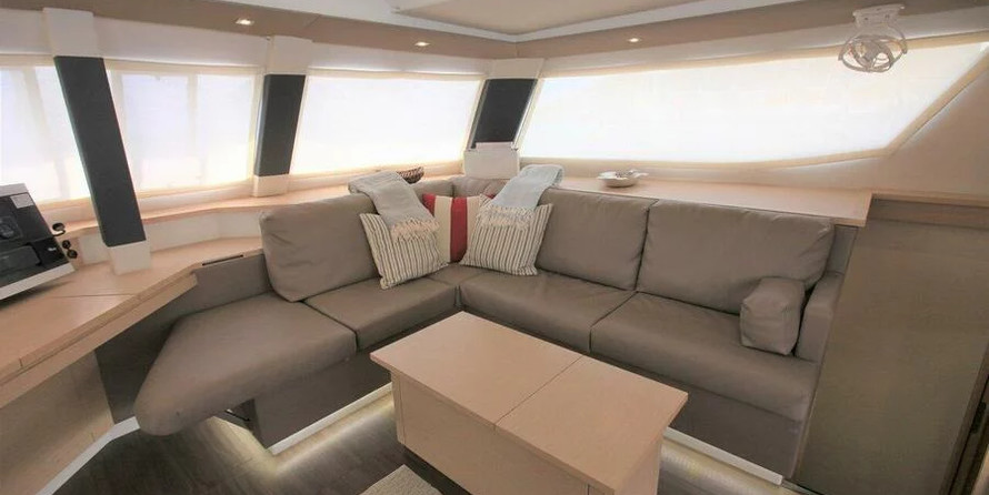 Fountaine Pajot Saba 50