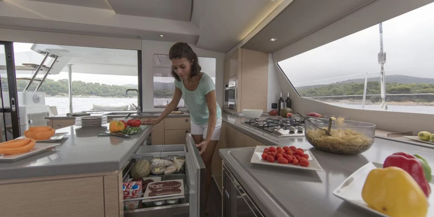 Fountaine Pajot Saba 50