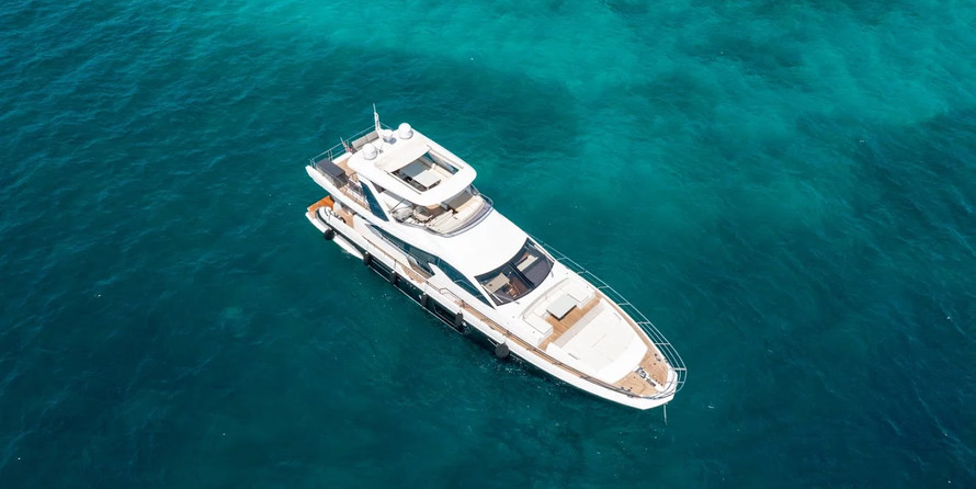Azimut 72