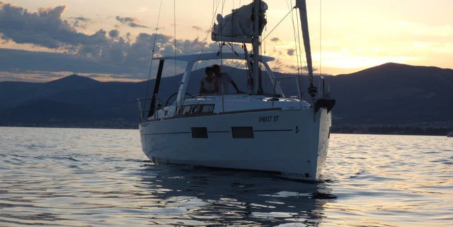 Oceanis 35